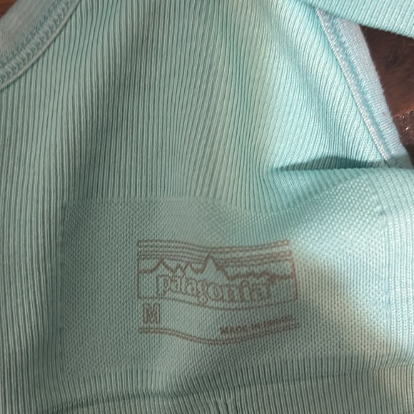 Patagonia sports bra - Picture 5 of 9